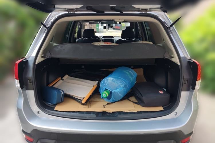 Used Subaru Forester 2019 2.0i Luxury Edition EyeSight Trunk