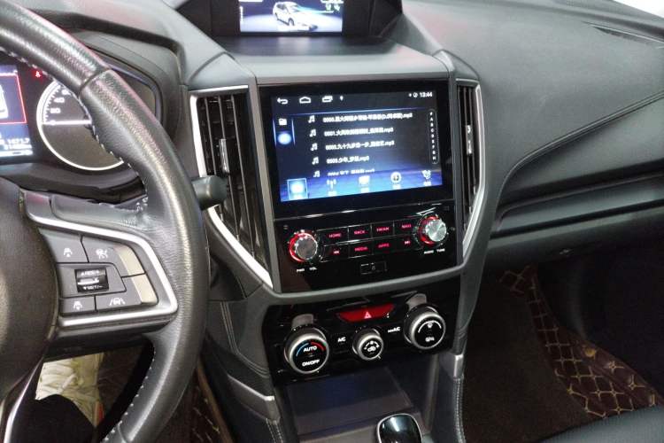 Used Subaru Forester 2019 2.0i Luxury Edition EyeSight Audio And AC Panel