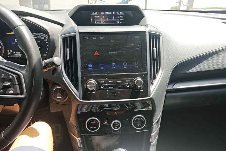 Used Subaru Forester 2019 2.0i Luxury Edition EyeSight Audio And AC Panel