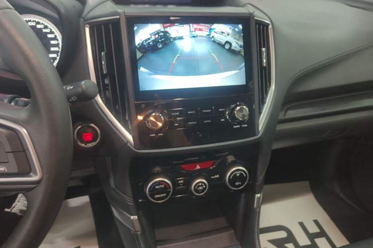 Used Subaru Forester 2019 2.0i Luxury Edition EyeSight Audio And AC Panel