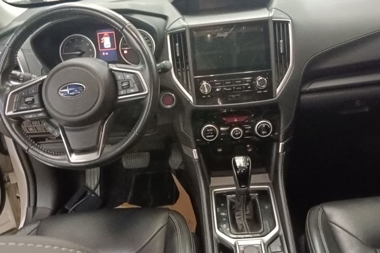 Used Subaru Forester 2019 2.0i Luxury Edition EyeSight Center Console