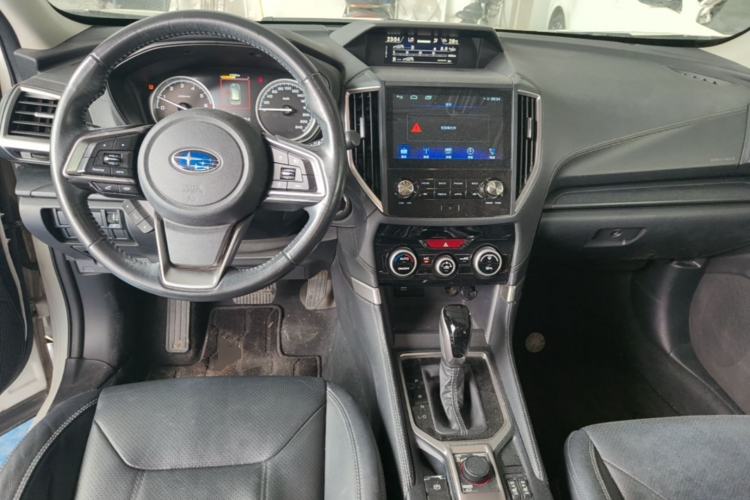 Used Subaru Forester 2019 2.0i Luxury Edition EyeSight Center Console