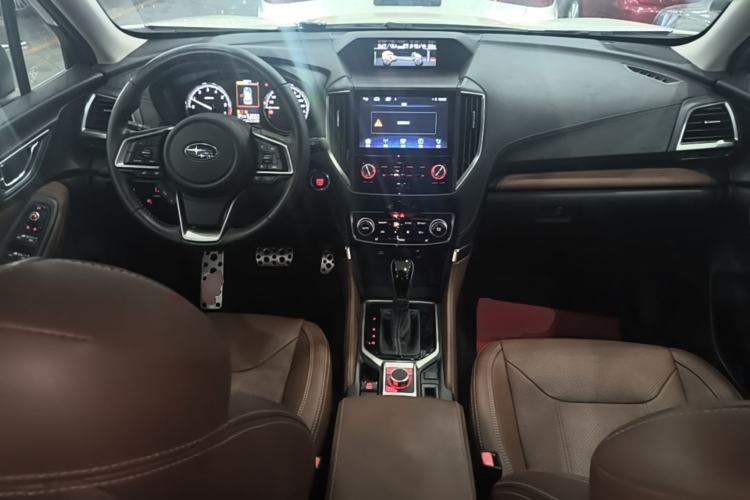 Used Subaru Forester 2019 2.0i e-Boxer Sport Edition EyeSight Center Console