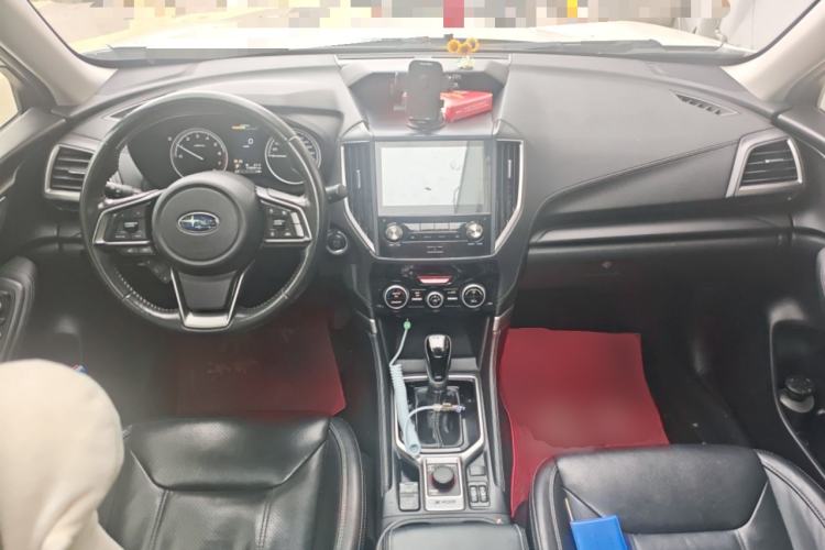 Used Subaru Forester 2019 2.0i Luxury Edition EyeSight Center Console