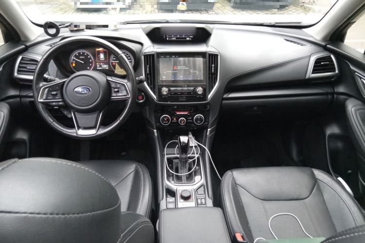 Used Subaru Forester 2019 2.0i Luxury Edition EyeSight Center Console