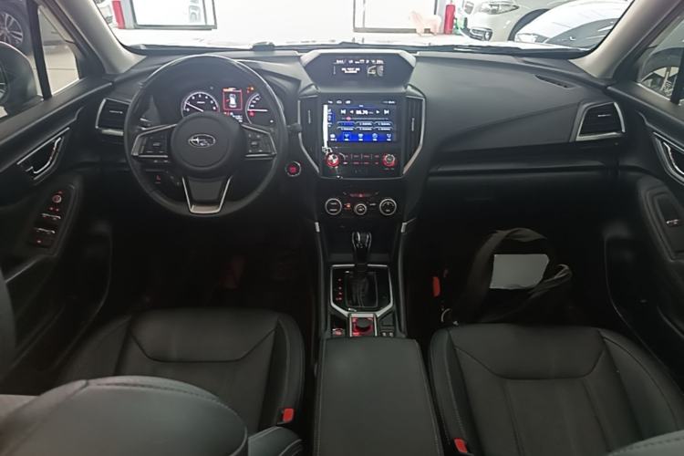 Used Subaru Forester 2019 2.0i Luxury Edition EyeSight Center Console