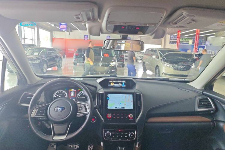 Used Subaru Forester 2019 2.0i e-Boxer Sport Edition EyeSight Center Console