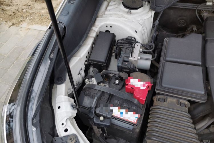 Used Subaru Forester 2019 2.0i Smart Engine Sport Edition Engine Bay Right