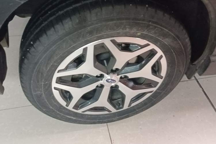 Used Subaru Forester 2019 2.0i Luxury Edition EyeSight Exterior 5