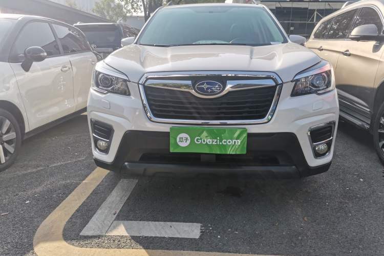 Used Subaru Forester 2019 2.0i Luxury Edition Exterior 5