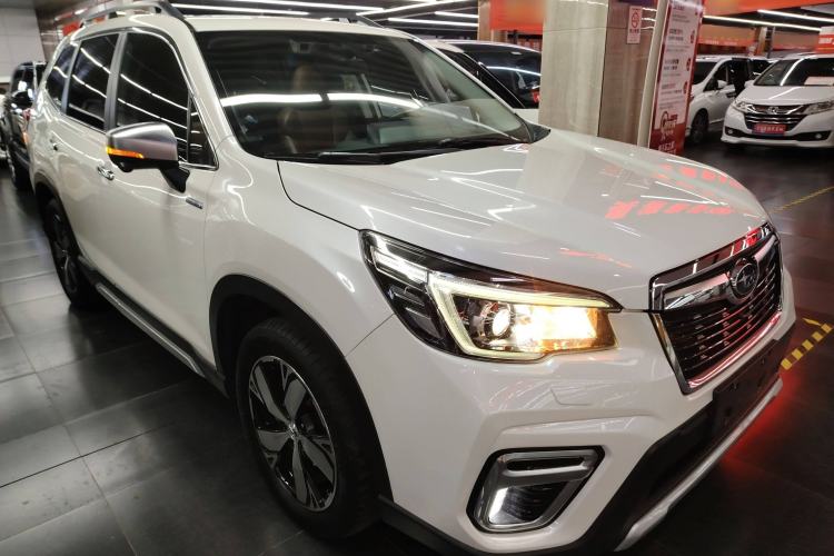 Used Subaru Forester 2019 2.0i Smart Engine Flagship Edition EyeSight Front Right 45 Deg