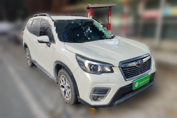 Used Subaru Forester 2019 2.0i Luxury Edition Front Right 45 Deg
