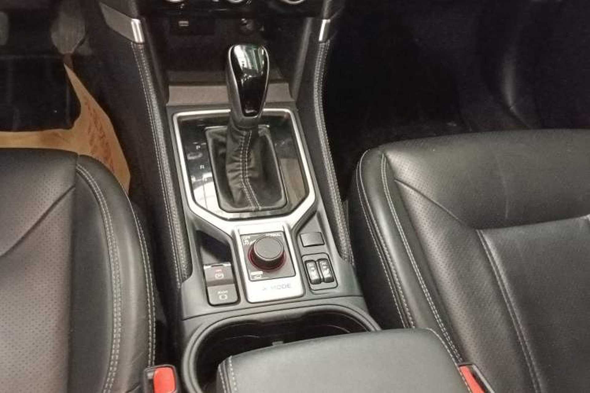 Used Subaru Forester 2019 2.0i Luxury Edition EyeSight Gear Lever