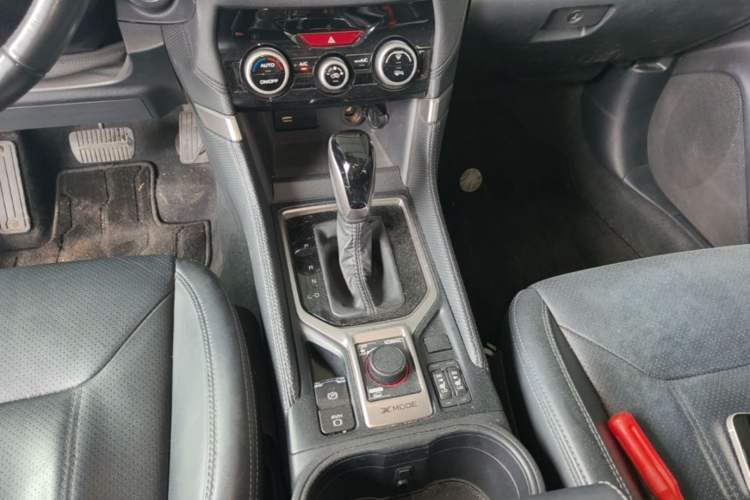 Used Subaru Forester 2019 2.0i Luxury Edition EyeSight Gear Lever
