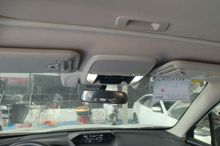 Used Subaru Forester 2019 2.0i Luxury Edition EyeSight Headliner