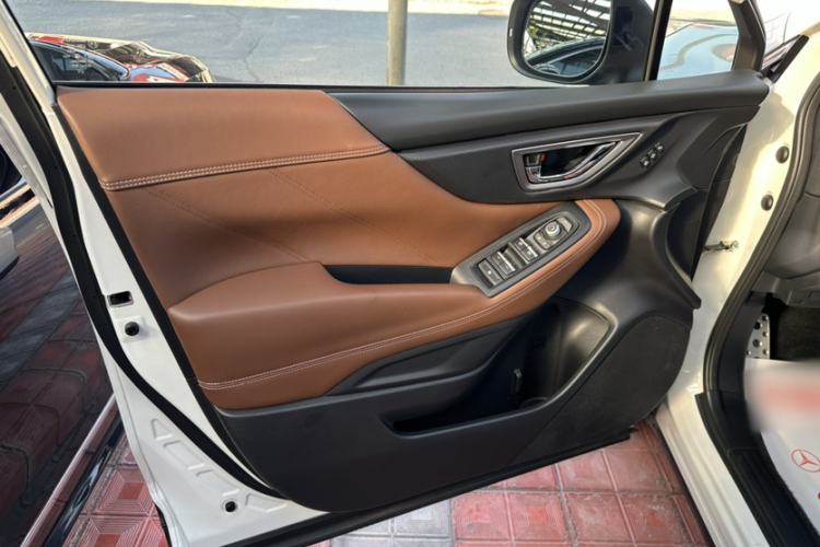 Used Subaru Forester 2019 2.0i Smart Engine Flagship Edition EyeSight Interior 9