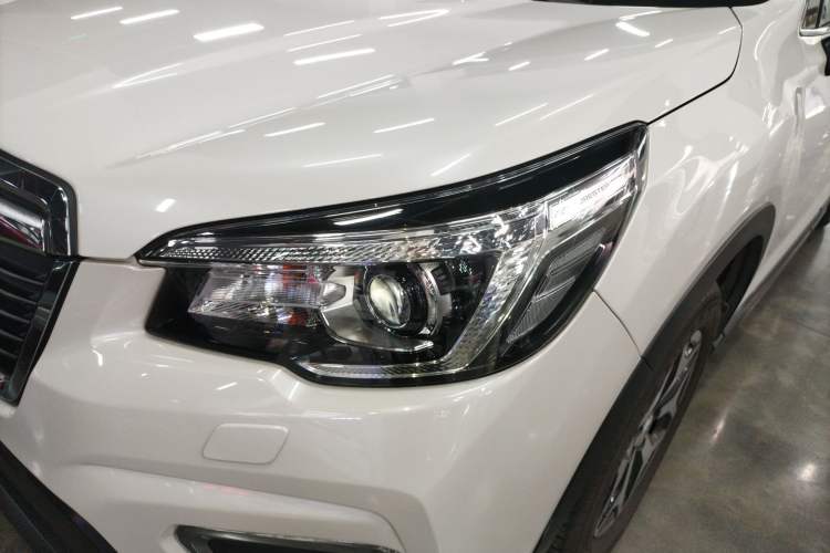 Used Subaru Forester 2019 2.0i Luxury Edition EyeSight Left Front Headlight