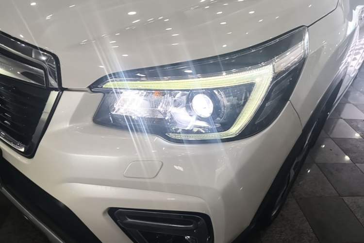 Used Subaru Forester 2019 2.0i e-Boxer Sport Edition EyeSight Left Front Headlight