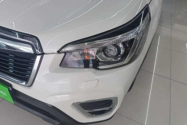 Used Subaru Forester 2019 2.0i Luxury Edition EyeSight Left Front Headlight
