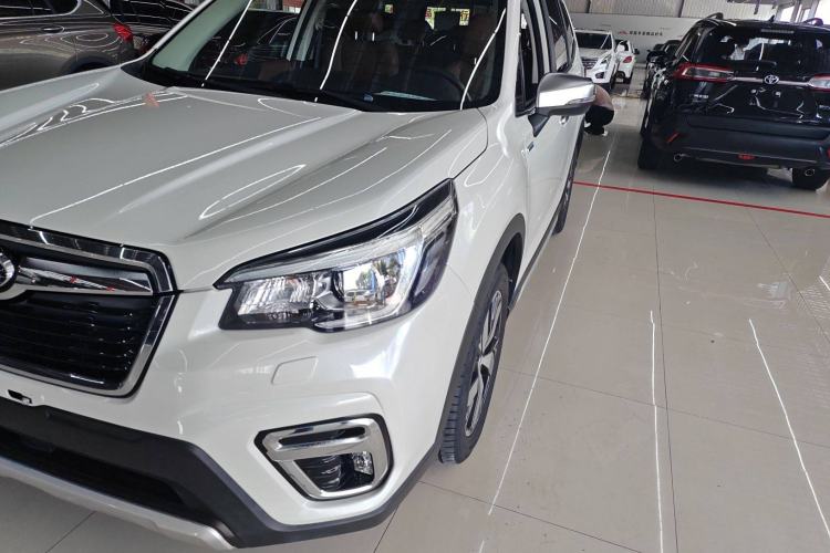 Used Subaru Forester 2019 2.0i e-Boxer Sport Edition EyeSight Left Front Headlight