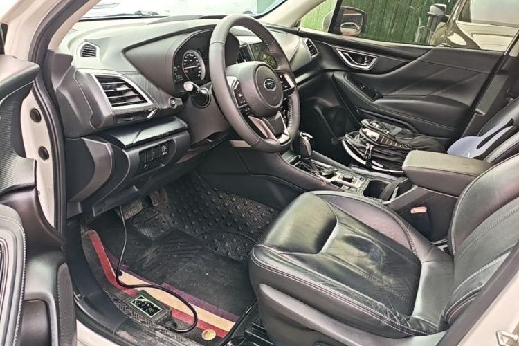 Used Subaru Forester 2019 2.0i Luxury Edition EyeSight Left Front Seat