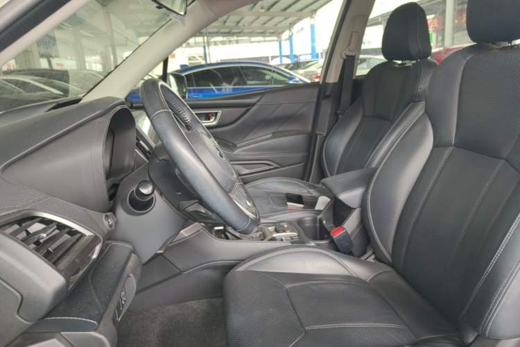 Used Subaru Forester 2019 2.0i Luxury Edition EyeSight Left Front Seat