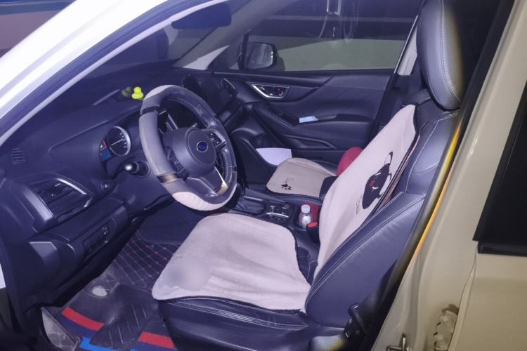 Used Subaru Forester 2019 2.0i Luxury Edition EyeSight Left Front Seat