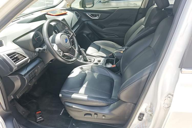 Used Subaru Forester 2019 2.0i Luxury Edition EyeSight Left Front Seat