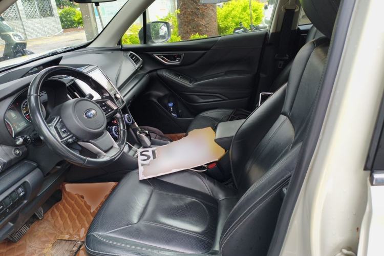 Used Subaru Forester 2019 2.0i Luxury Edition EyeSight Left Front Seat