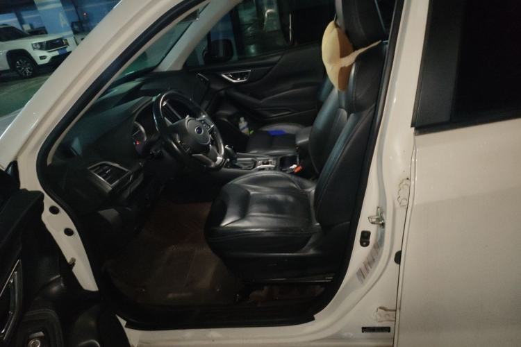 Used Subaru Forester 2019 2.0i Luxury Edition EyeSight Left Front Seat