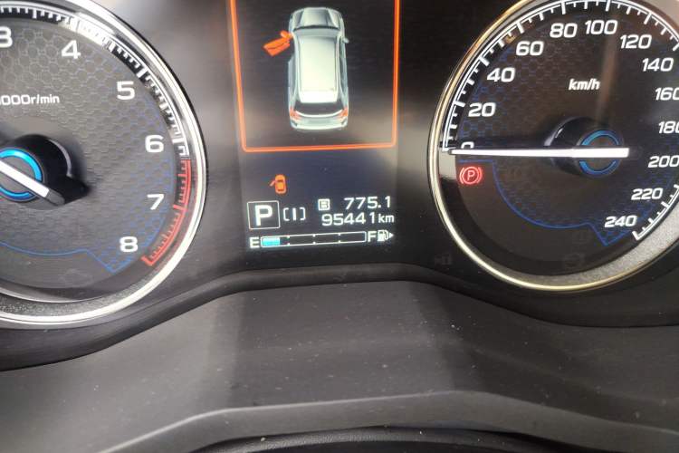 Used Subaru Forester 2019 2.0i e-Boxer Sport Edition EyeSight Odometer Close Up