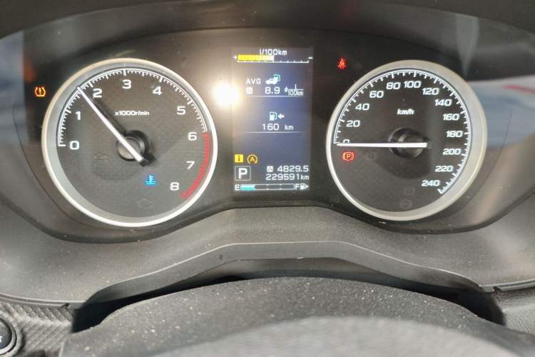Used Subaru Forester 2019 2.0i Luxury Edition EyeSight Odometer Close Up