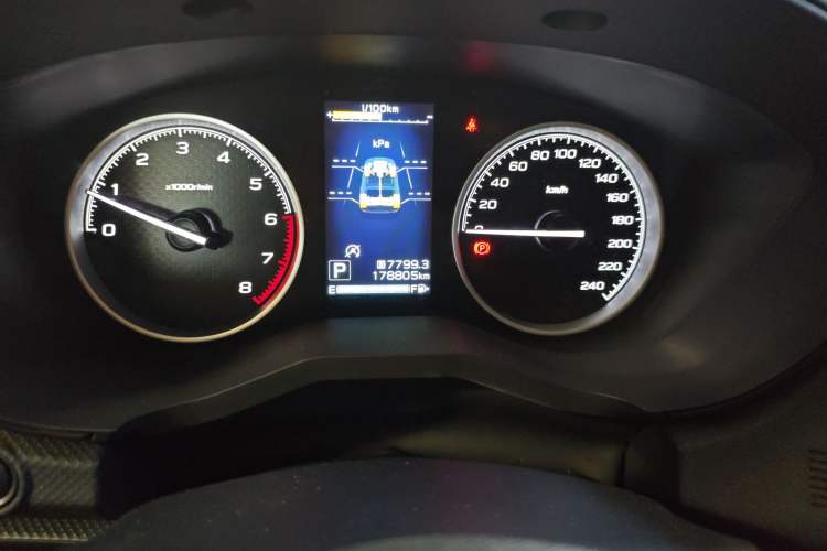 Used Subaru Forester 2019 2.0i Luxury Edition EyeSight Odometer Close Up