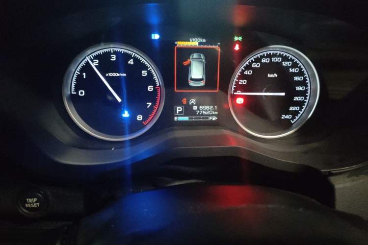Used Subaru Forester 2019 2.0i Luxury Edition EyeSight Odometer Close Up