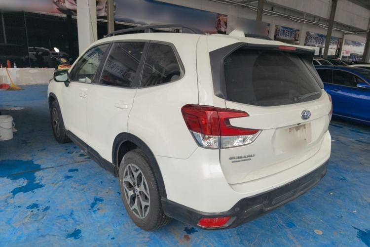 Used Subaru Forester 2019 2.0i Luxury Edition EyeSight Rear Left 45 Deg