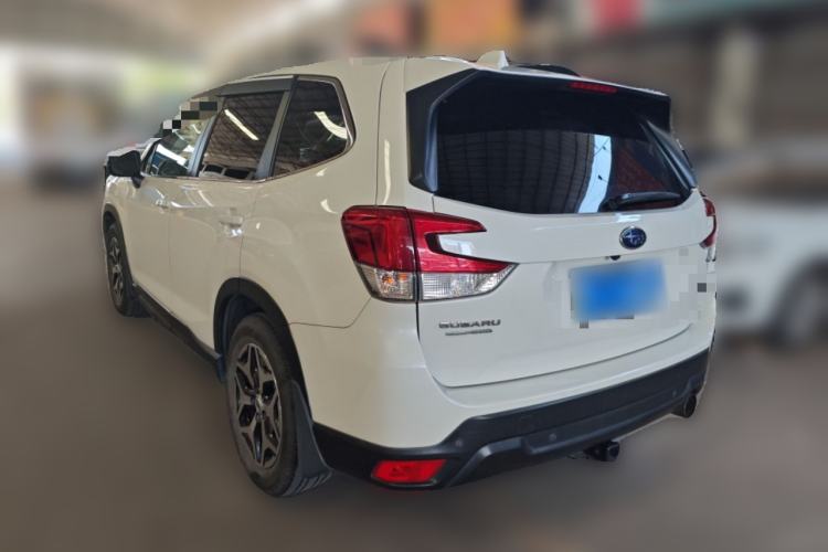 Used Subaru Forester 2019 2.0i Luxury Edition EyeSight Rear Left 45 Deg