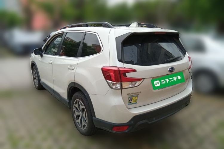 Used Subaru Forester 2019 2.0i Luxury Edition EyeSight Rear Left 45 Deg