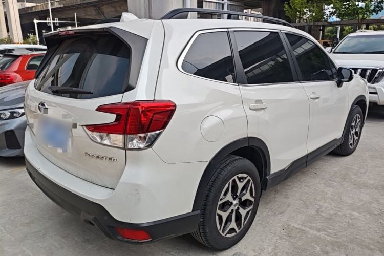 Used Subaru Forester 2019 2.0i Luxury Edition EyeSight Rear Right 45 Deg