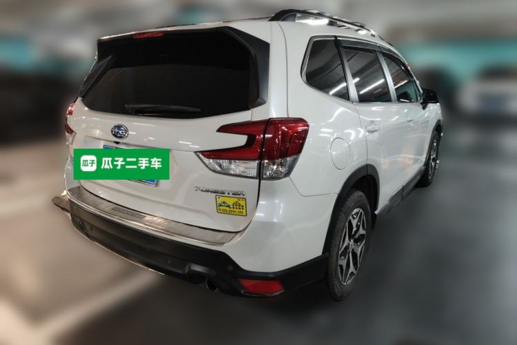 Used Subaru Forester 2019 2.0i Luxury Edition EyeSight Rear Right 45 Deg