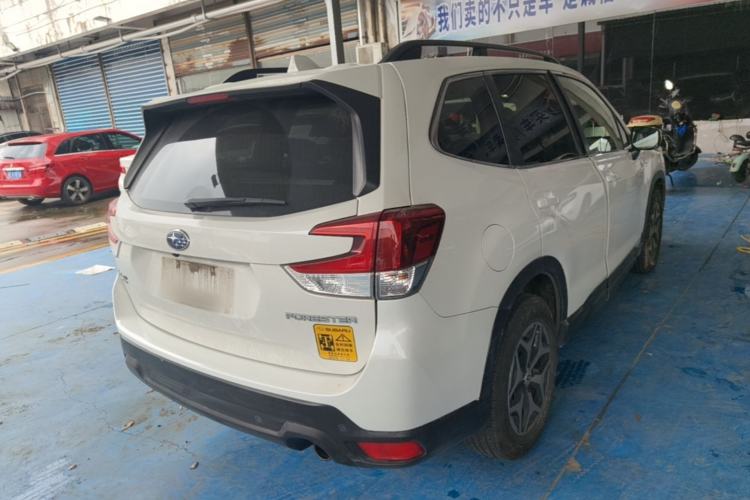 Used Subaru Forester 2019 2.0i Luxury Edition EyeSight Rear Right 45 Deg