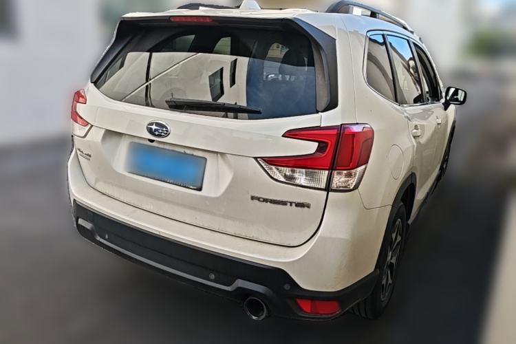 Used Subaru Forester 2019 2.0i Luxury Edition EyeSight Rear Right 45 Deg