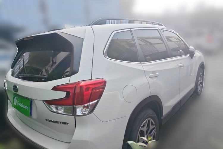 Used Subaru Forester 2019 2.0i Luxury Edition EyeSight Rear Right 45 Deg