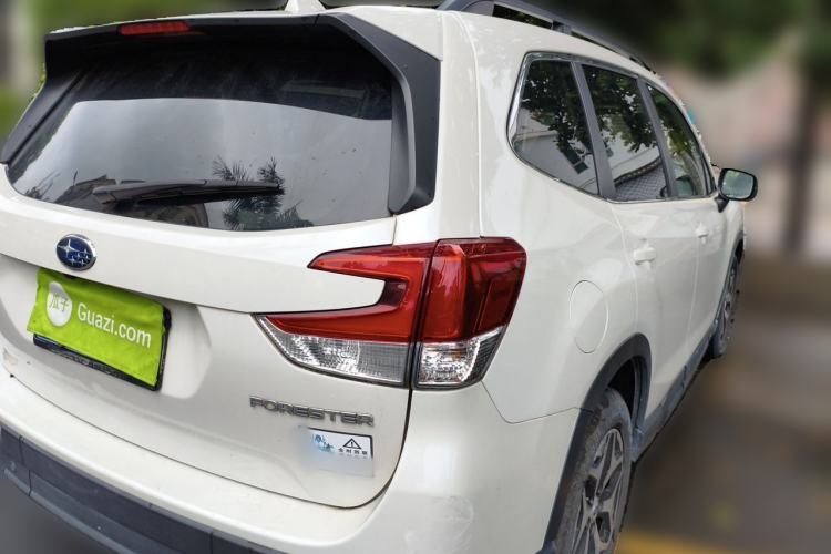 Used Subaru Forester 2019 2.0i Luxury Edition EyeSight Rear Right 45 Deg