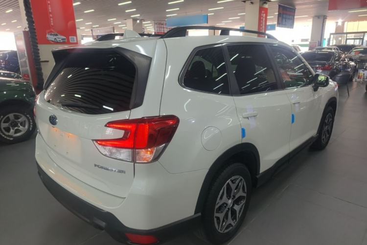 Used Subaru Forester 2019 2.0i Luxury Edition EyeSight Rear Right 45 Deg
