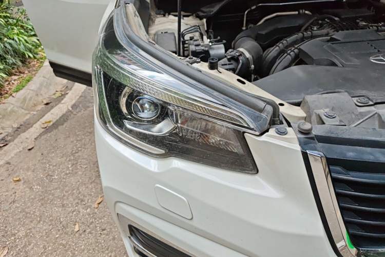 Used Subaru Forester 2019 2.0i Luxury Edition EyeSight Right Front Headlight
