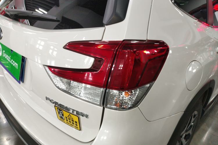 Used Subaru Forester 2019 2.0i Luxury Edition EyeSight Right Rear Taillight