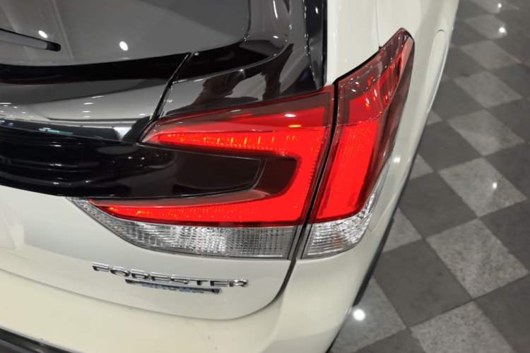 Used Subaru Forester 2019 2.0i e-Boxer Sport Edition EyeSight Right Rear Taillight