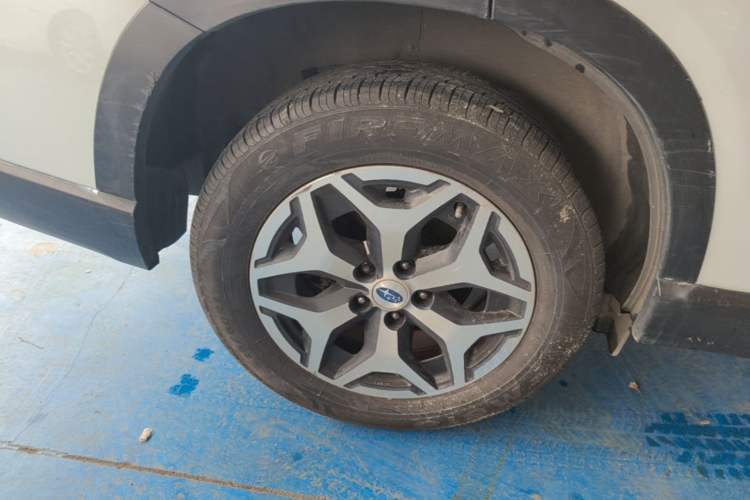 Used Subaru Forester 2019 2.0i Luxury Edition EyeSight Right Rear Wheel Hub