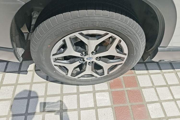 Used Subaru Forester 2019 2.0i Luxury Edition EyeSight Right Rear Wheel Hub