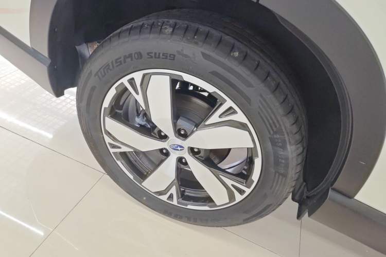 Used Subaru Forester 2019 2.0i e-Boxer Sport Edition EyeSight Right Rear Wheel Hub